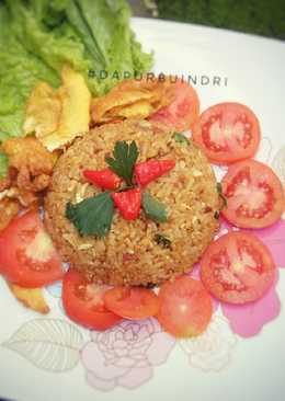 Nasi goreng kornet