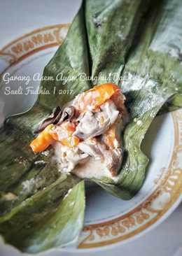 Garang Asem Ayam Bungkus Daun