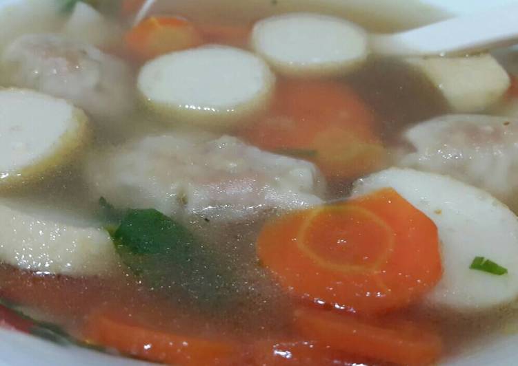 gambar untuk cara membuat Soup Pangsit