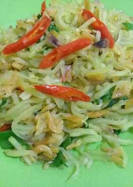 Labu siam tumis rebon