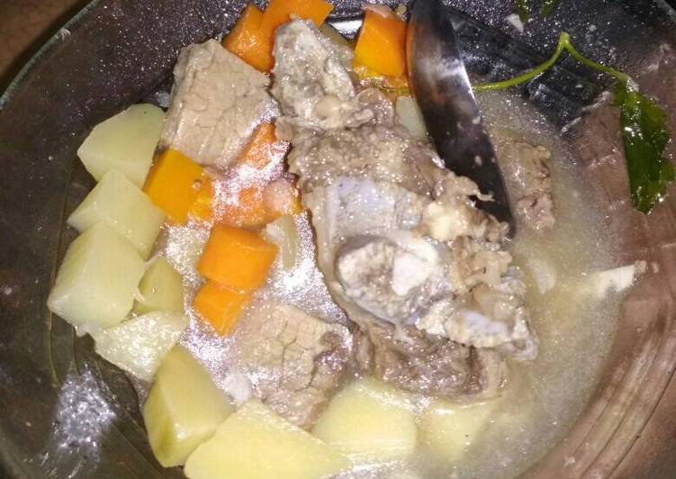 Resep Sop daging sederhana Kiriman dari Mrs. F