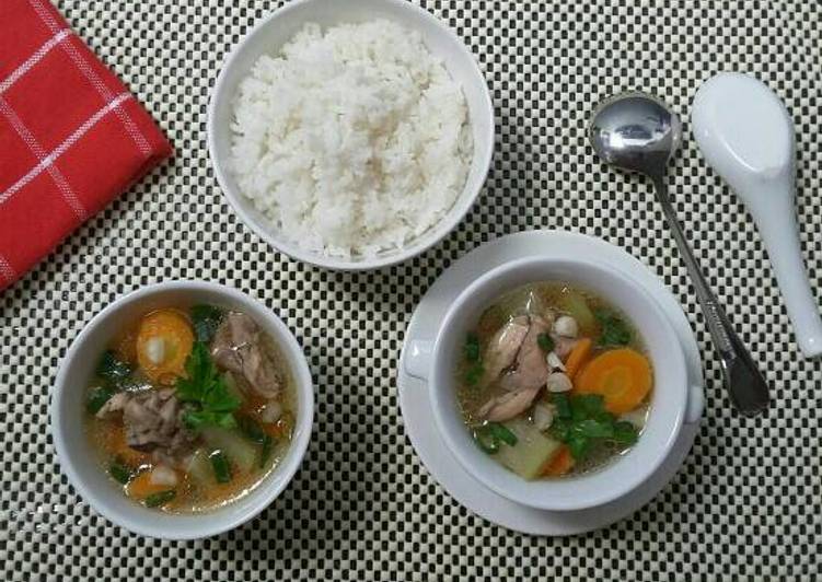 gambar untuk resep Sup ayam labu siam #pr_recookmasakanberkuah