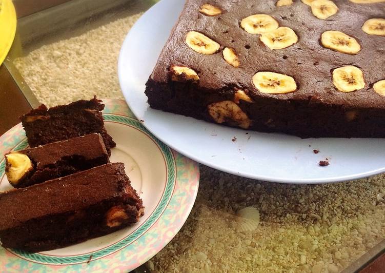 gambar untuk resep Banana choco cake