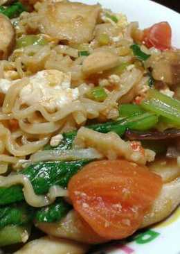 Indomie Goreng Pedaz Full Sayur