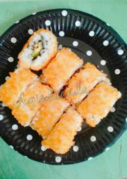 Deep fried egg sushi