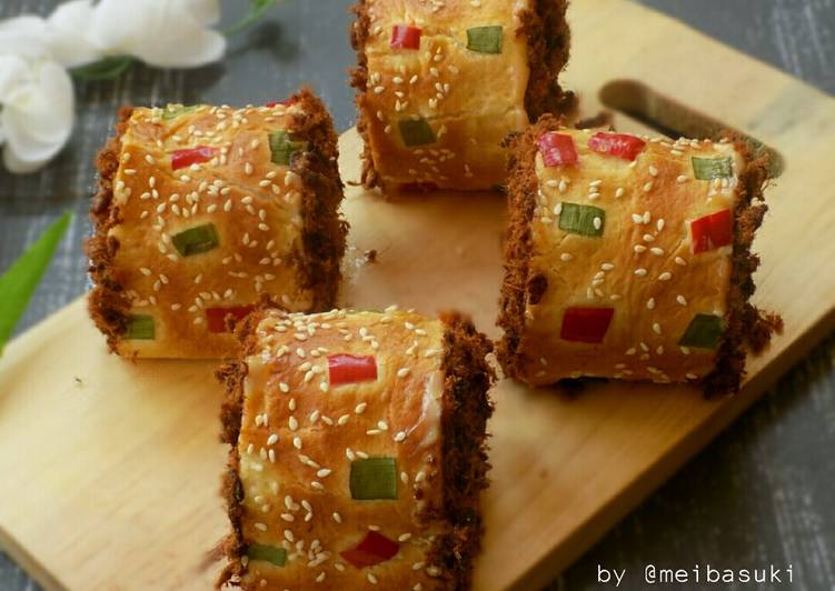 Resep Beef Floss Roll Bun (Roti Gulung Abon Sapi) - Mei Basuki