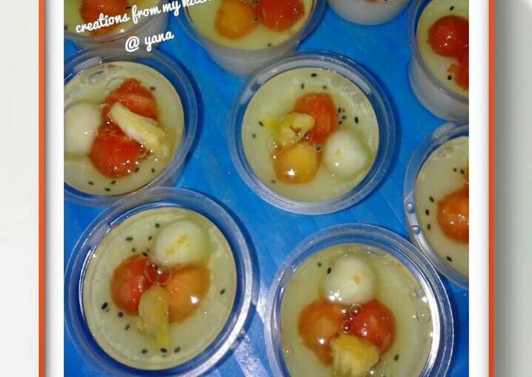 resep Puding mix fruit