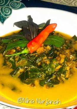 Gulai daun singkong dan kacang hijau