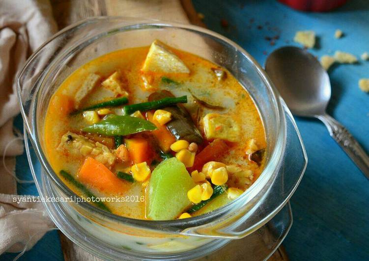 gambar untuk cara membuat Vegetables Curry (Sayur Lodeh)