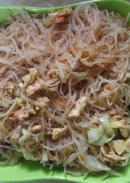 Bihun goreng kornet