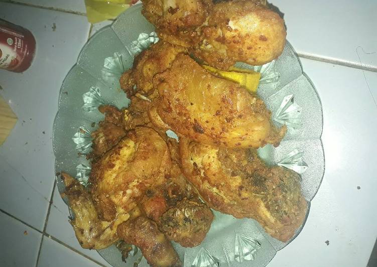 gambar untuk resep makanan Ayam Goreng Kemiri