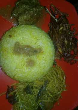 Nasi kuning magicom