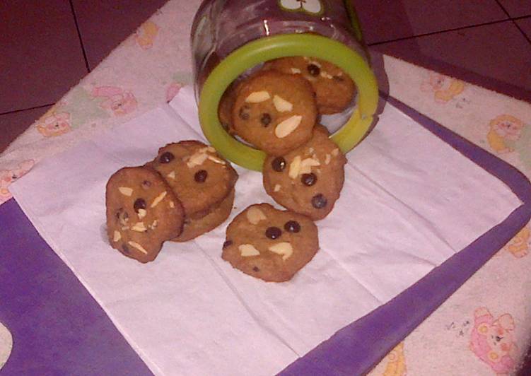 gambar untuk cara membuat cookies Almond rasa Rempah