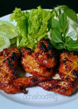 Spicy grilled chiken (ayam bakar)