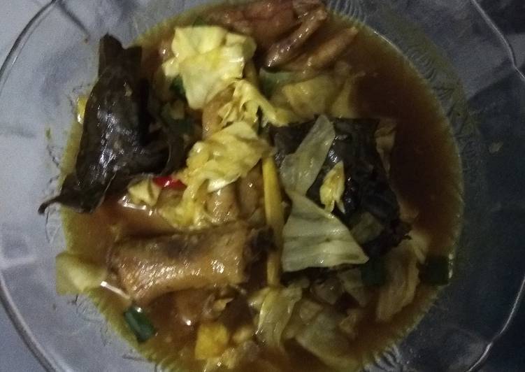 Tongseng ceker ayam
