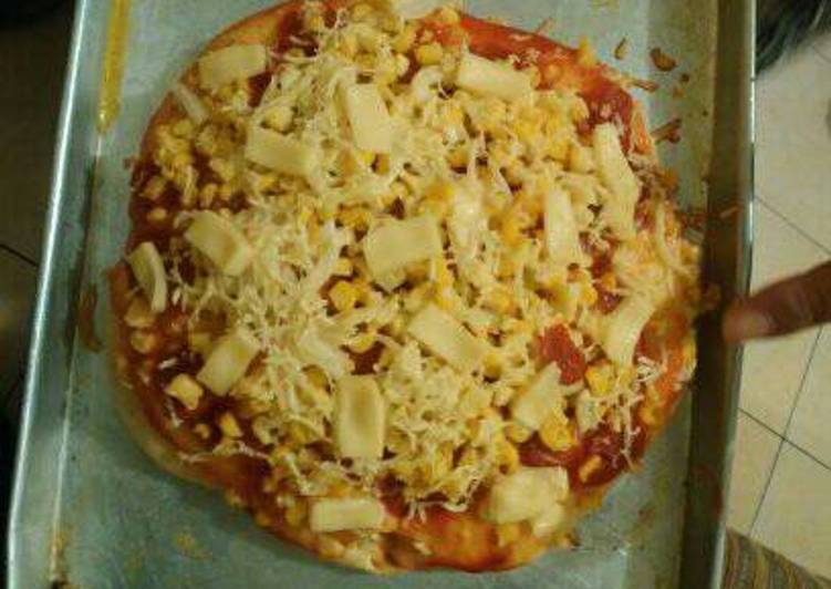 gambar untuk resep makanan Pizza corn sausage and cheese