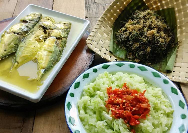 resep lengkap untuk Urap Kangkung, Pallu Ce'la dan Raca' Mangga