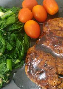 Japanese grilled chicken wiv kailan stirfry