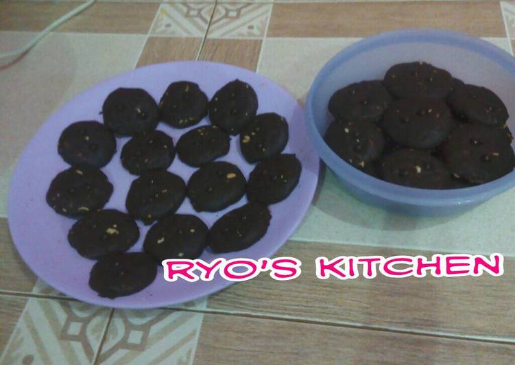 resep Kue Coklat Kacang (good time kacang)