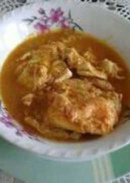 Gulai telur ceplok