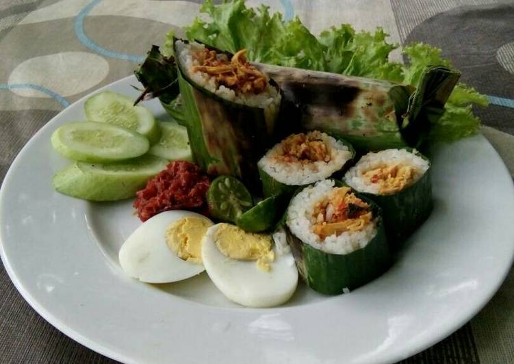 gambar untuk resep makanan Nasi Bakar ayam pedas