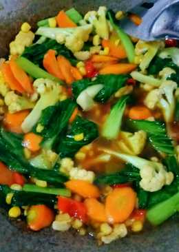 Tumis wortel sawi daging