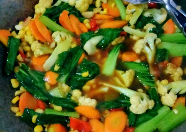 resep makanan Tumis wortel sawi daging