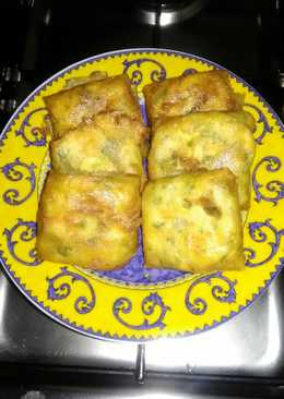 Martabak telor mini