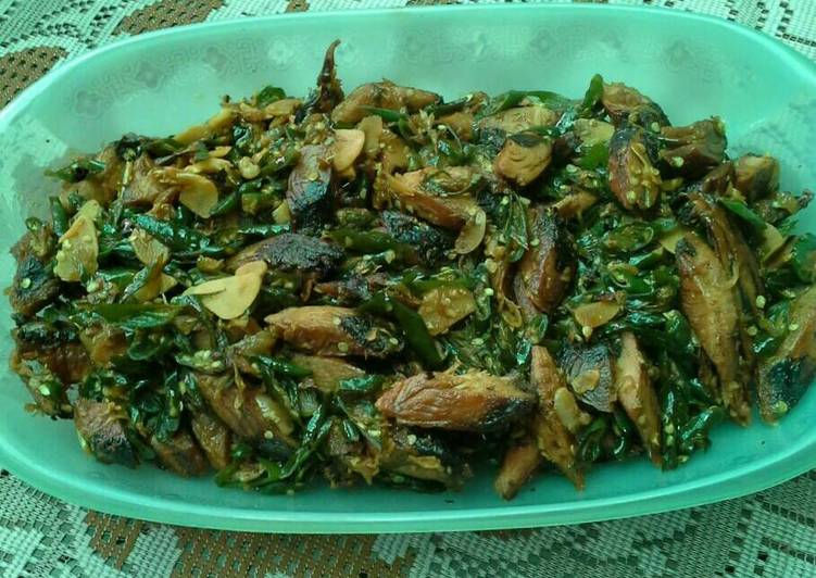 Resep Ikan Cakalang cabe hijau Kiriman dari ida agus