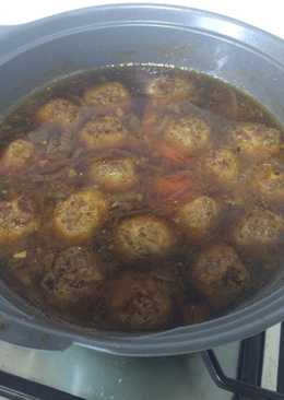 Bola daging giling semur