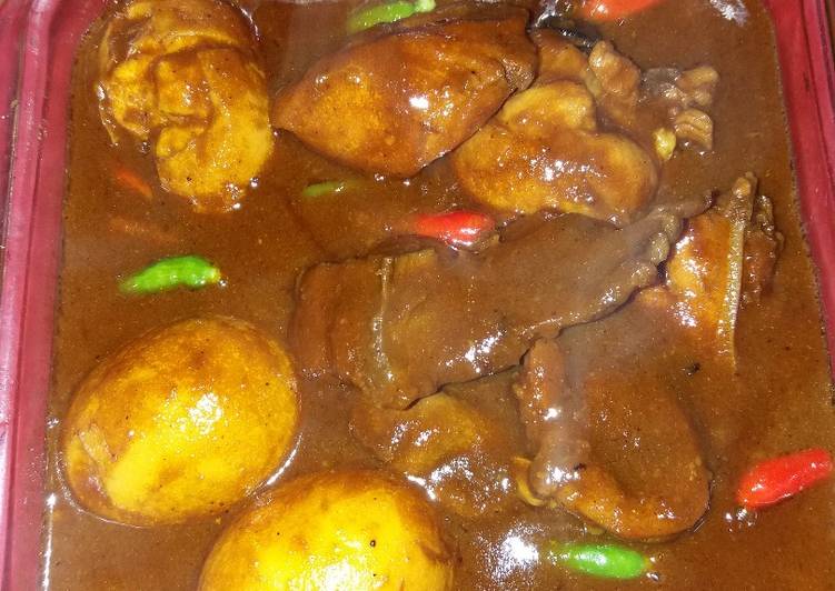 gambar untuk cara membuat Semur ayam dan telur