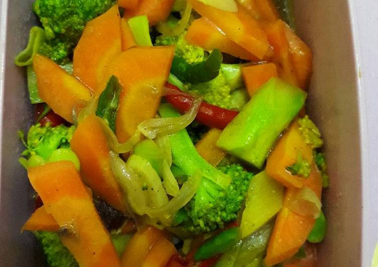 Resep  Brokoli  wortel  saus tiram oleh L stia Cookpad