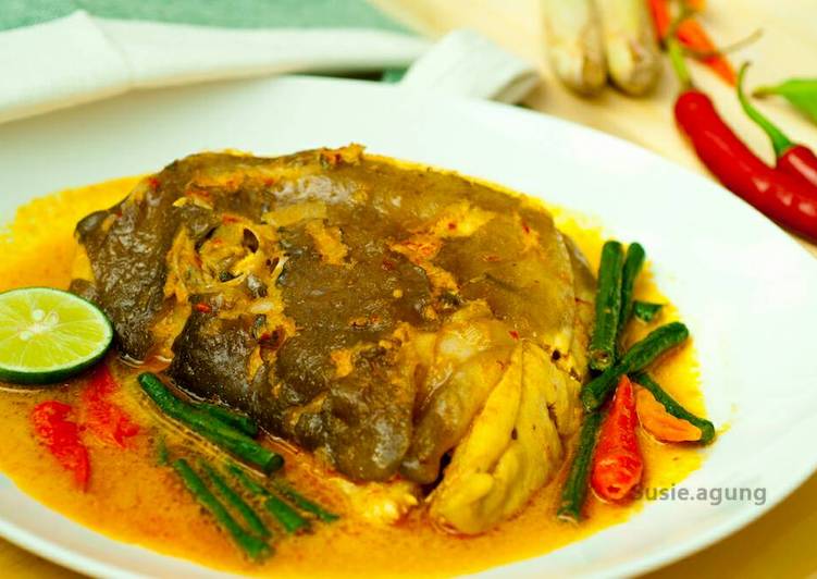 Resep Gulai kepala kakap sedap & hemat oleh Susi Agung ...