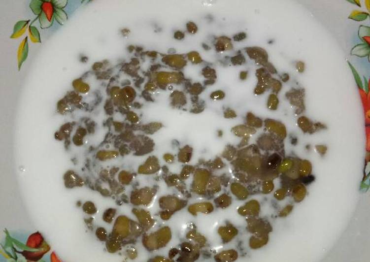 gambar untuk resep Bubur kacang hijau ala abang² jualan