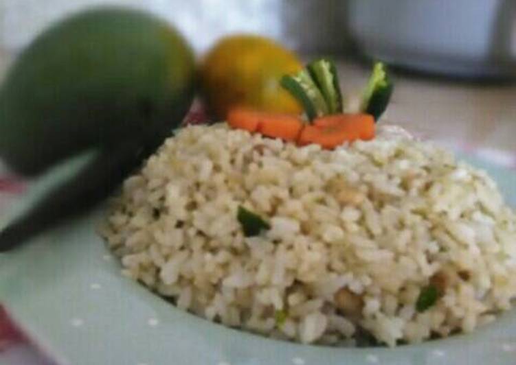 resep makanan Nasi goreng ayam hijau