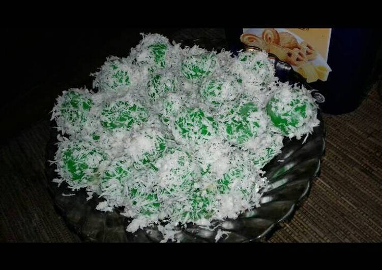 resep lengkap untuk Jajanan pasar: Klepon