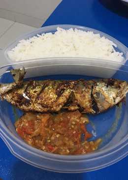 Ikan kembung goreng sambal lamongan