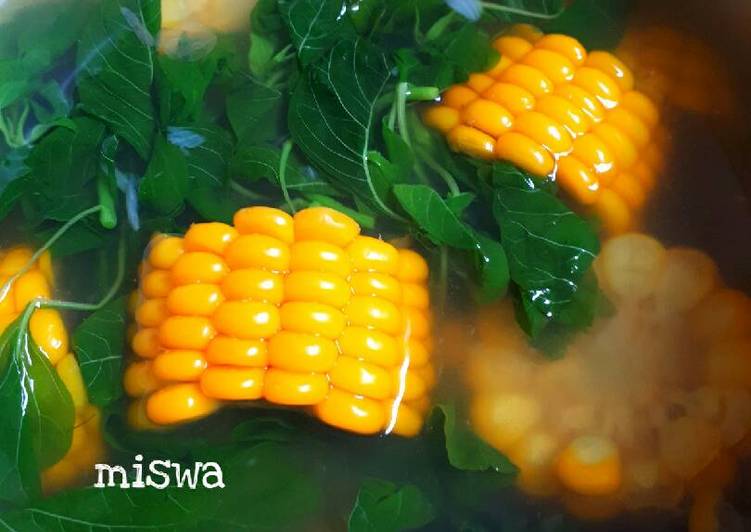 gambar untuk cara membuat Sayur bening bayam jagung manis