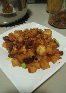 Sambal goreng kentang