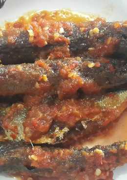 Ikan sarden sambal