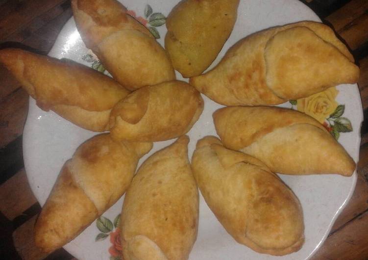 Resep Molen pisang pemula Dari listiqomah