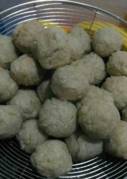 14. Pempek Adaan