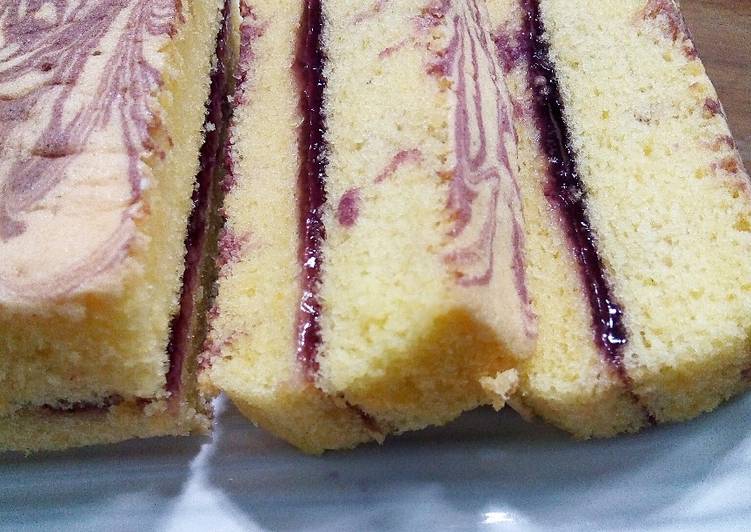 gambar untuk resep makanan Lapis (Mini) Marmer Bluberi