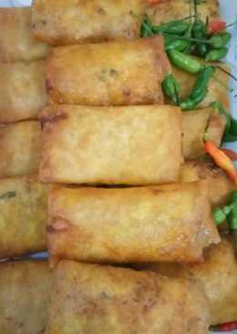 Martabak kriuk isi tahu wortel