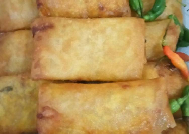 Resep Martabak  kriuk isi tahu wortel  oleh Lia Cicilia 