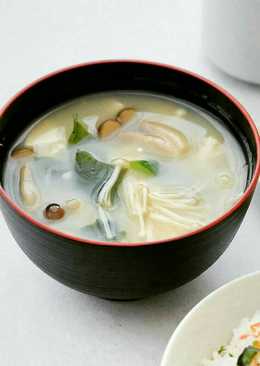 Sup Miso Tahu & Jamur ala Jepang