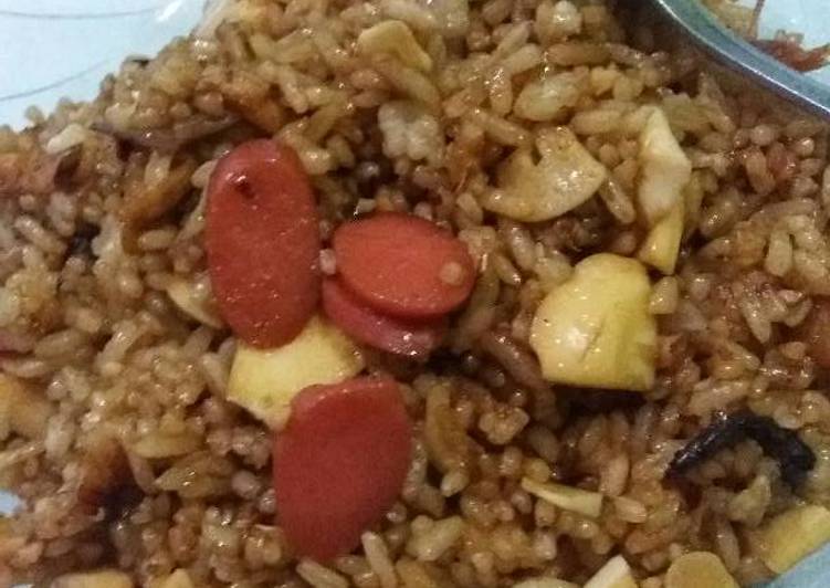  Resep  Nasi  goreng  terasi  oleh Eka Arum Wulandari Cookpad