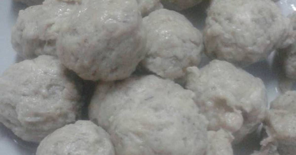 Resep Bakso pentol ayam ala Ika Ayudya P S