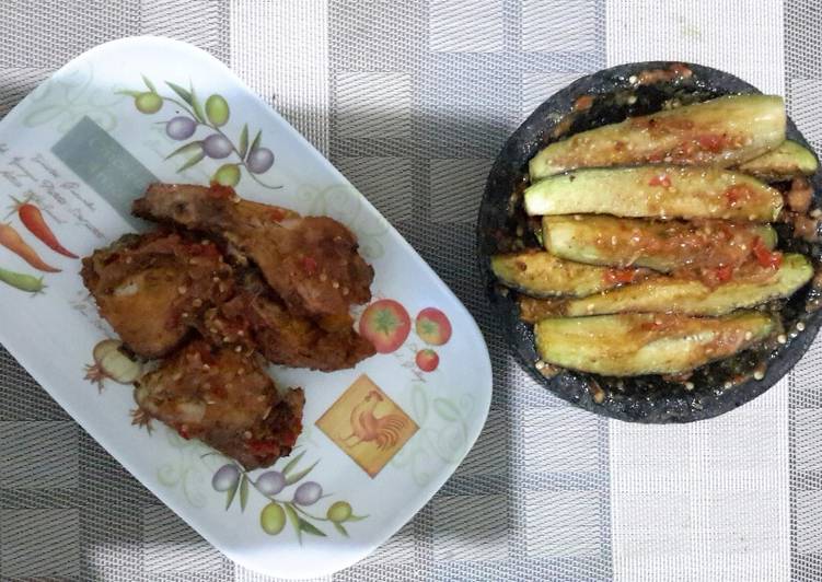 Resep Ayam  dan terong penyet  klenger oleh Nurfazrin Cookpad