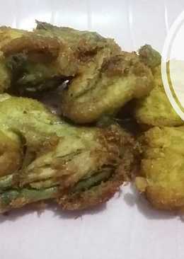 Ayam dan Tempe Bumbu Ungkep (Bumbu Kuning)